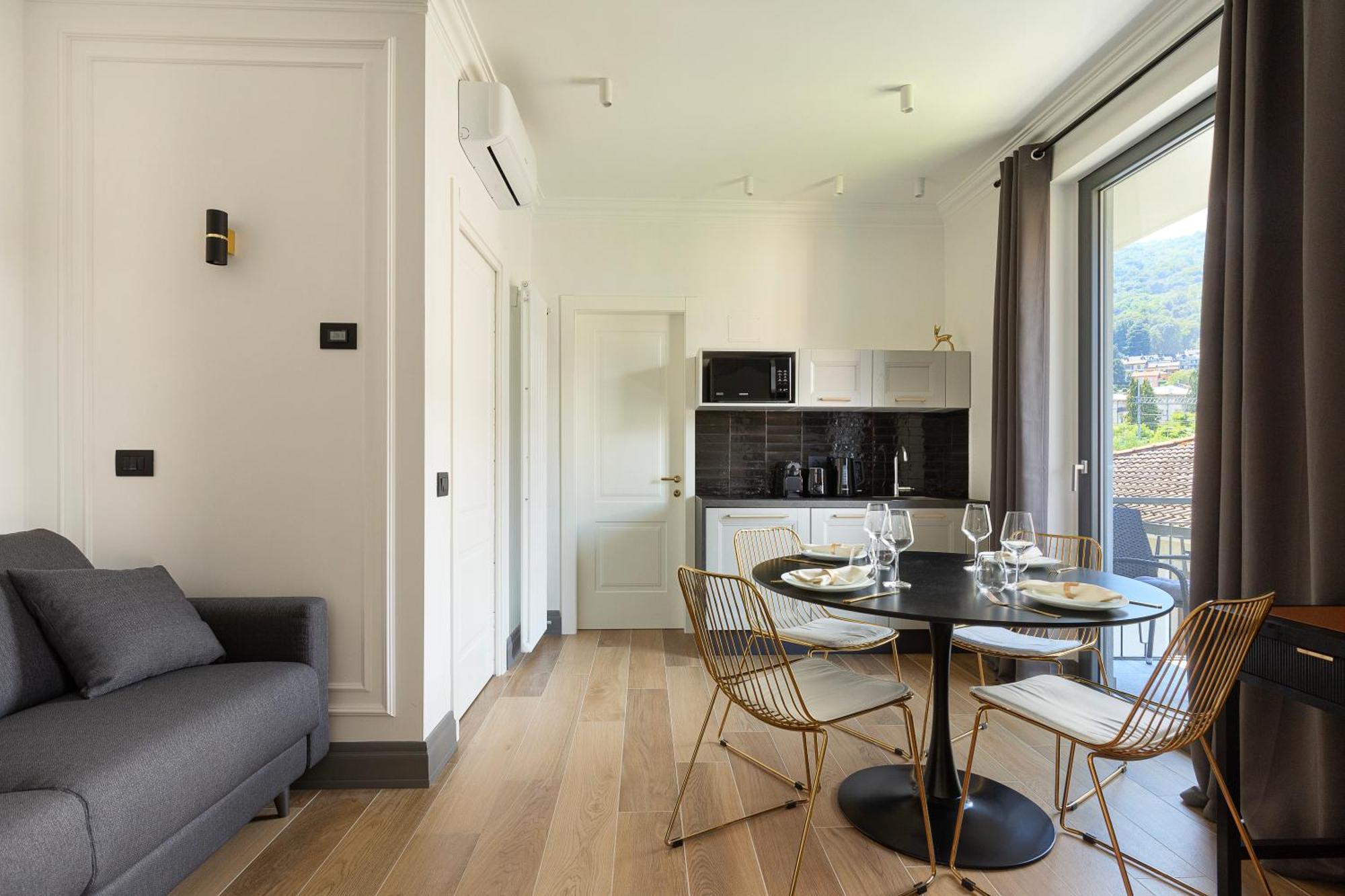 Elvezia Boutique Apartment บาเวโน ห้อง รูปภาพ